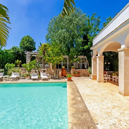 Casal Del Borgo 2 Ostuni