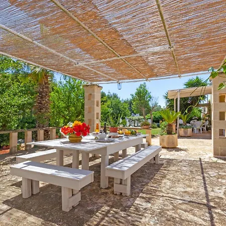 Casal Del Borgo 2 Ostuni