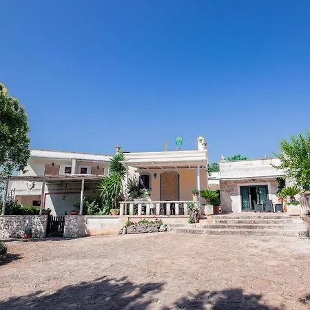 1 Bedroom Amazing In Holiday home *